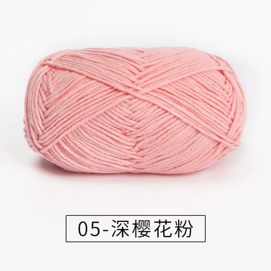 4-ply milk cotton #2 high quality yarn 73 colours 雪妃尔萩娃娃大四股萩二牛奶毛线