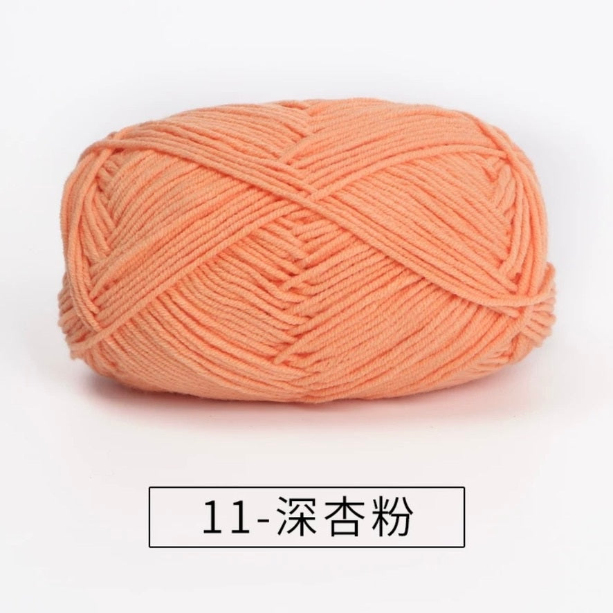 4-ply milk cotton #2 high quality yarn 73 colours 雪妃尔萩娃娃大四股萩二牛奶毛线