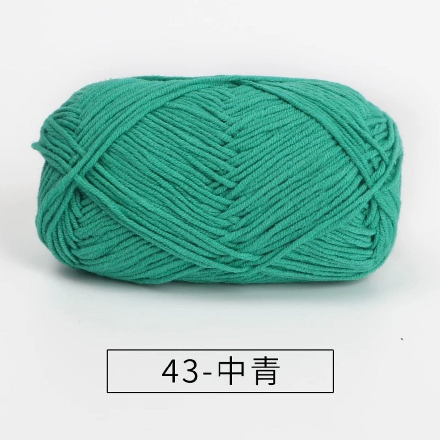 4-ply milk cotton #2 high quality yarn 73 colours 雪妃尔萩娃娃大四股萩二牛奶毛线