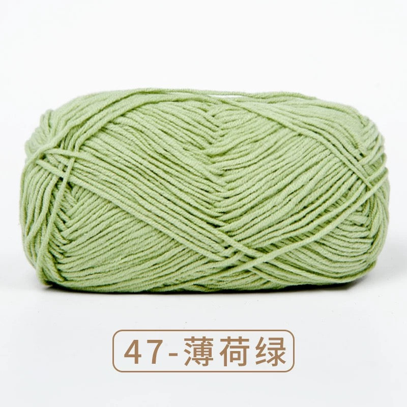 4-ply milk cotton high quality yarn 67 colours 雪妃尔萌娃娃四股牛奶毛线