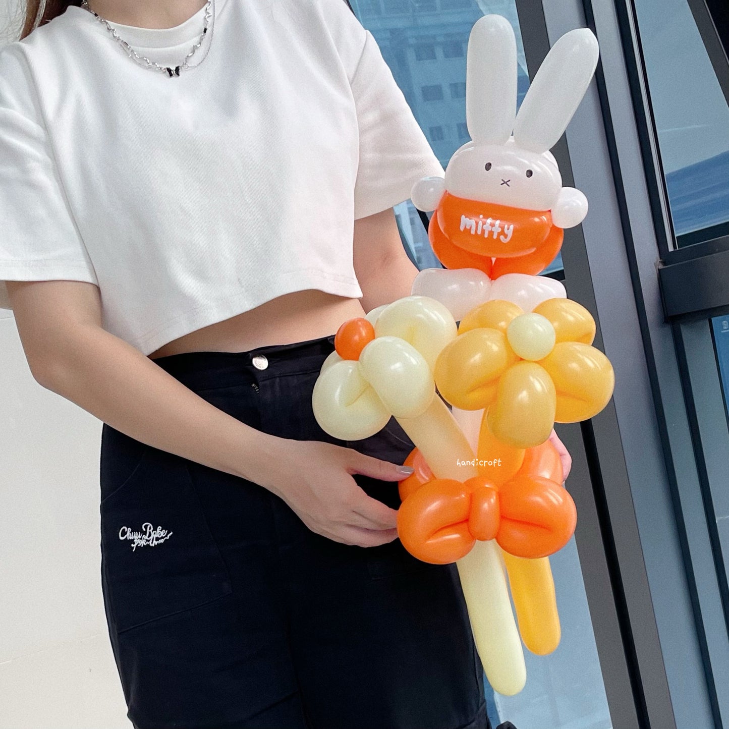 cartoon character flower balloon bouquet ٩( ˃▿˂ )۶🌈