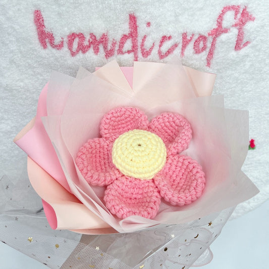 pretty in pink daisy delight - crochet flower bouquet ⋆˚🌼˖°