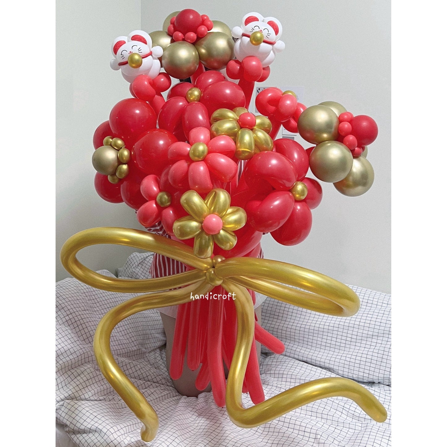 [FREE DELIVERY] red & gold paws of prosperity & fortune congratulatory flower balloon stand ° 🌹💸✨☆💫°