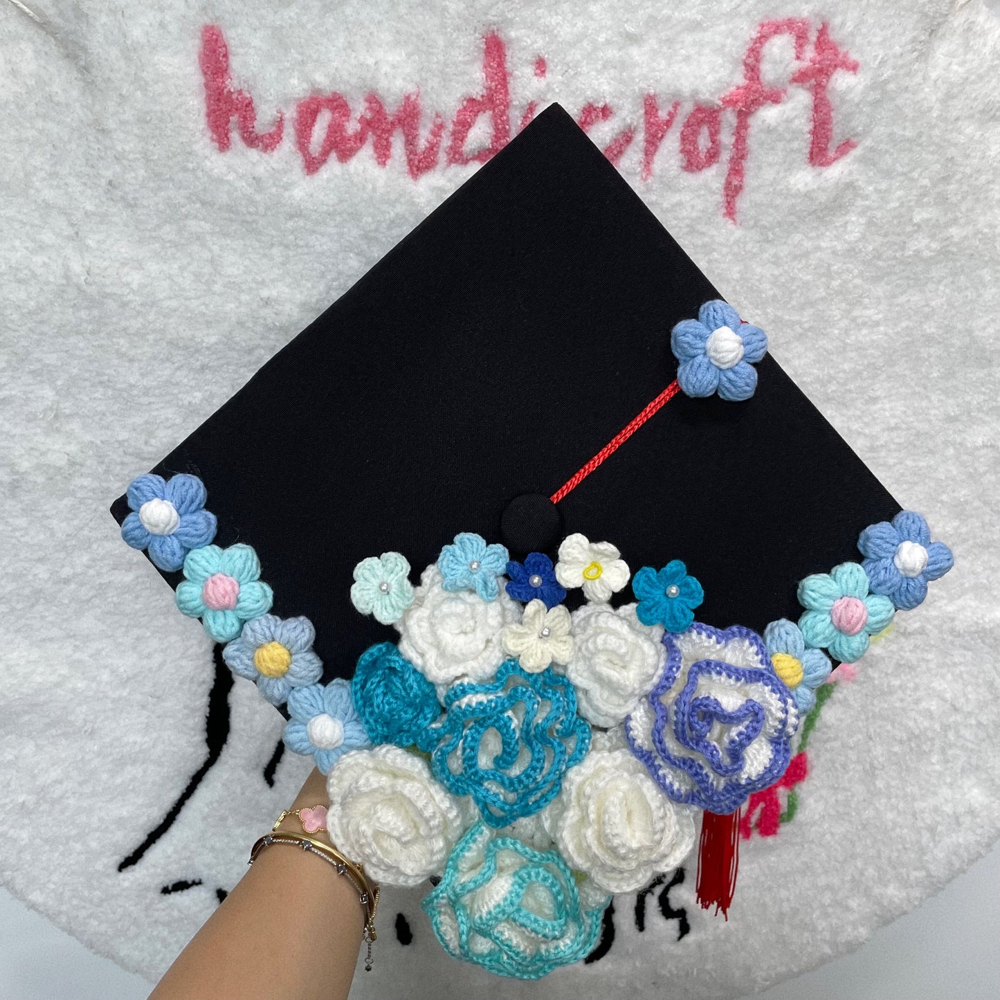 garden graduate - crochet flower decoration mortarboard ˚₊‧꒰ა🎓໒꒱ ‧₊˚