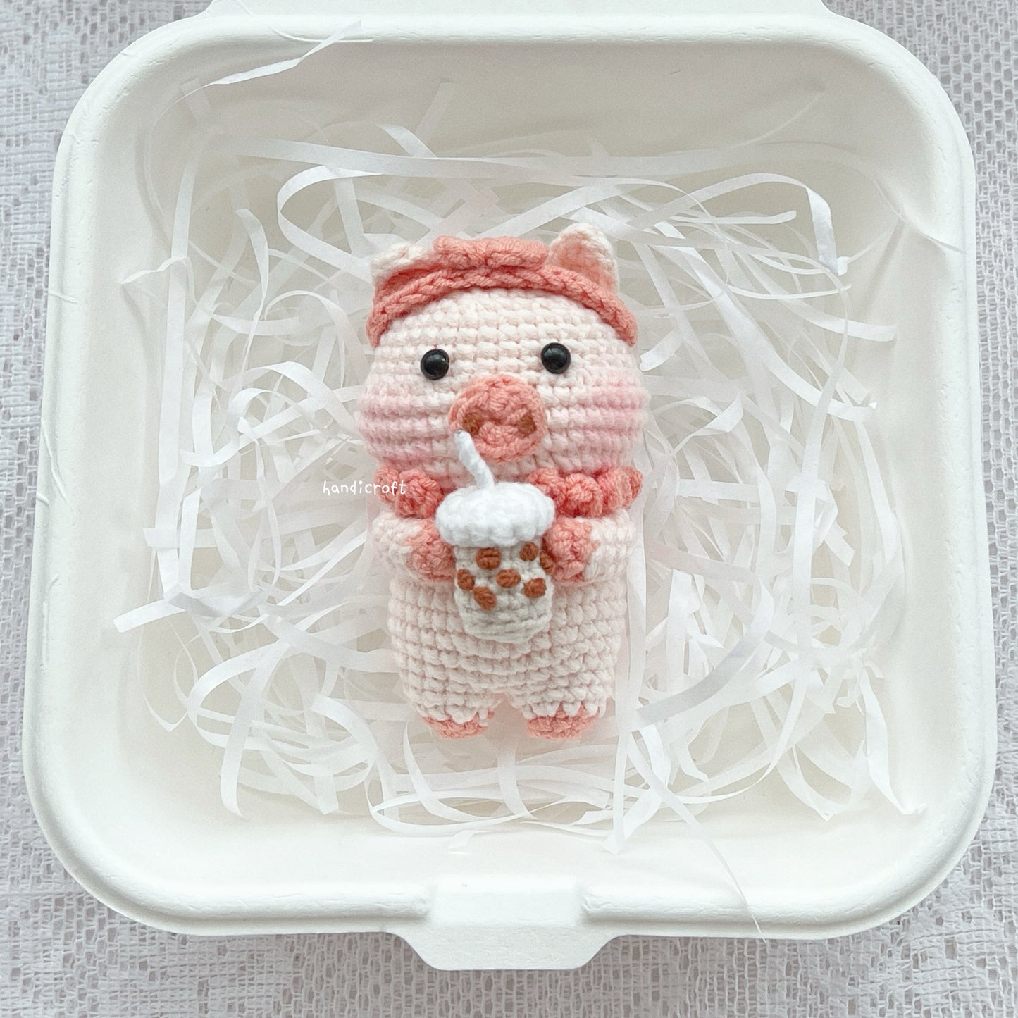 crochet bbt piggy keychain ₍ᐢ･⚇･ᐢ₎🧋