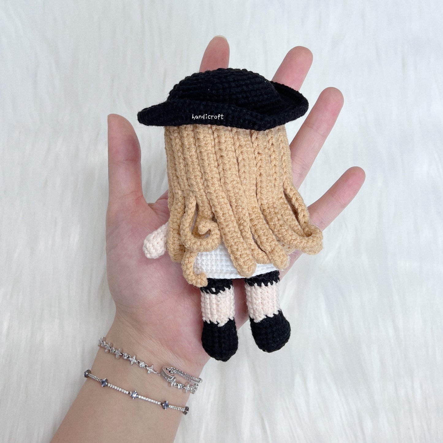 crochet taylor swift doll - 22 ❤️