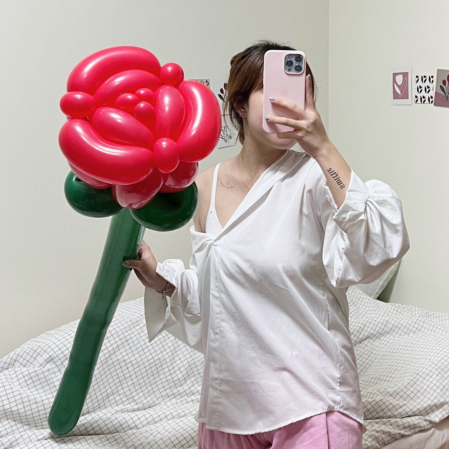 jumbo rose flower balloon bloom ₊˚ʚ 🌹₊˚✧ ﾟ.