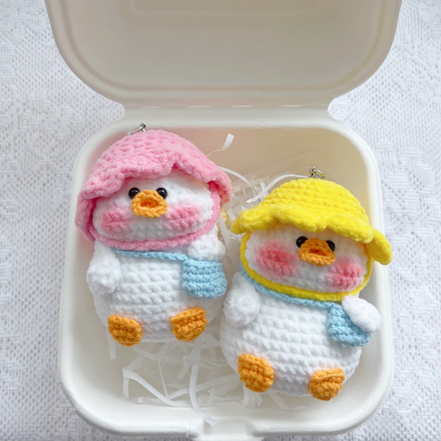 crochet quack-tastic duck keychain (•ө•)