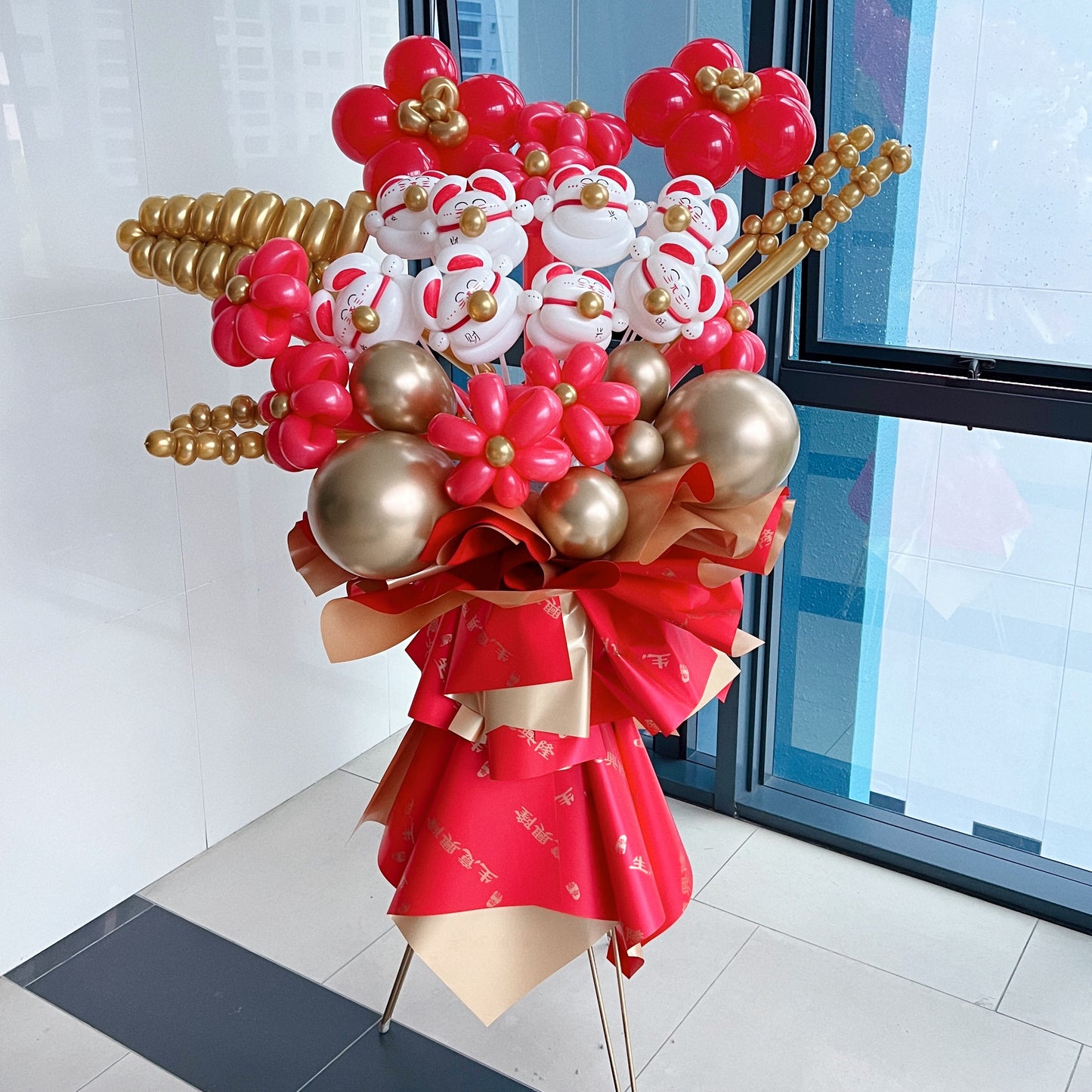 [FREE DELIVERY] red & gold paws of prosperity & fortune congratulatory balloon stand & flower bouquet set ° 🌹💸✨☆💫°