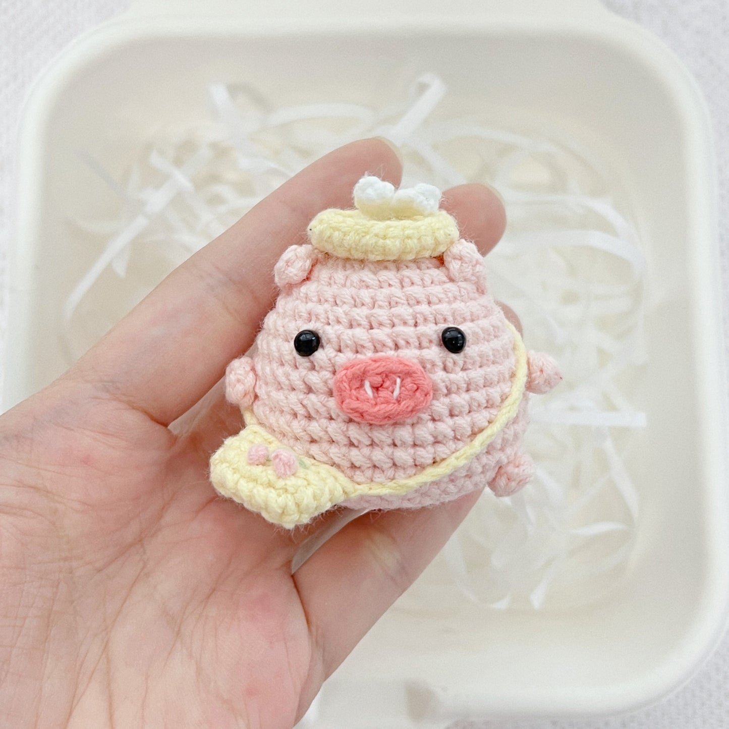 crochet mini piggy keychain ₍ᐢ🐷ྀིᐢ₎
