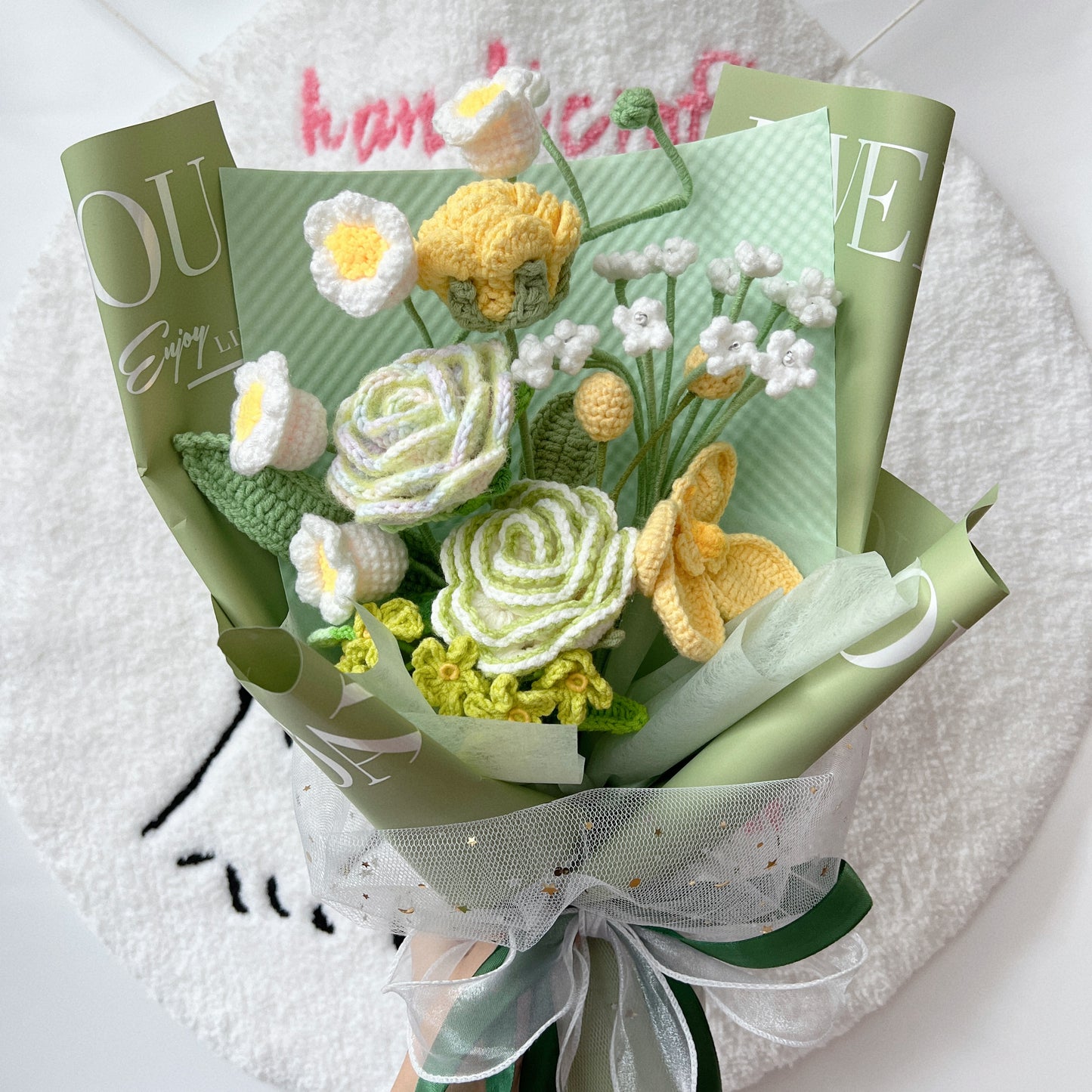 sunny mint - handicroft special roses crochet flower bouquet ‧₊˚ 🌿