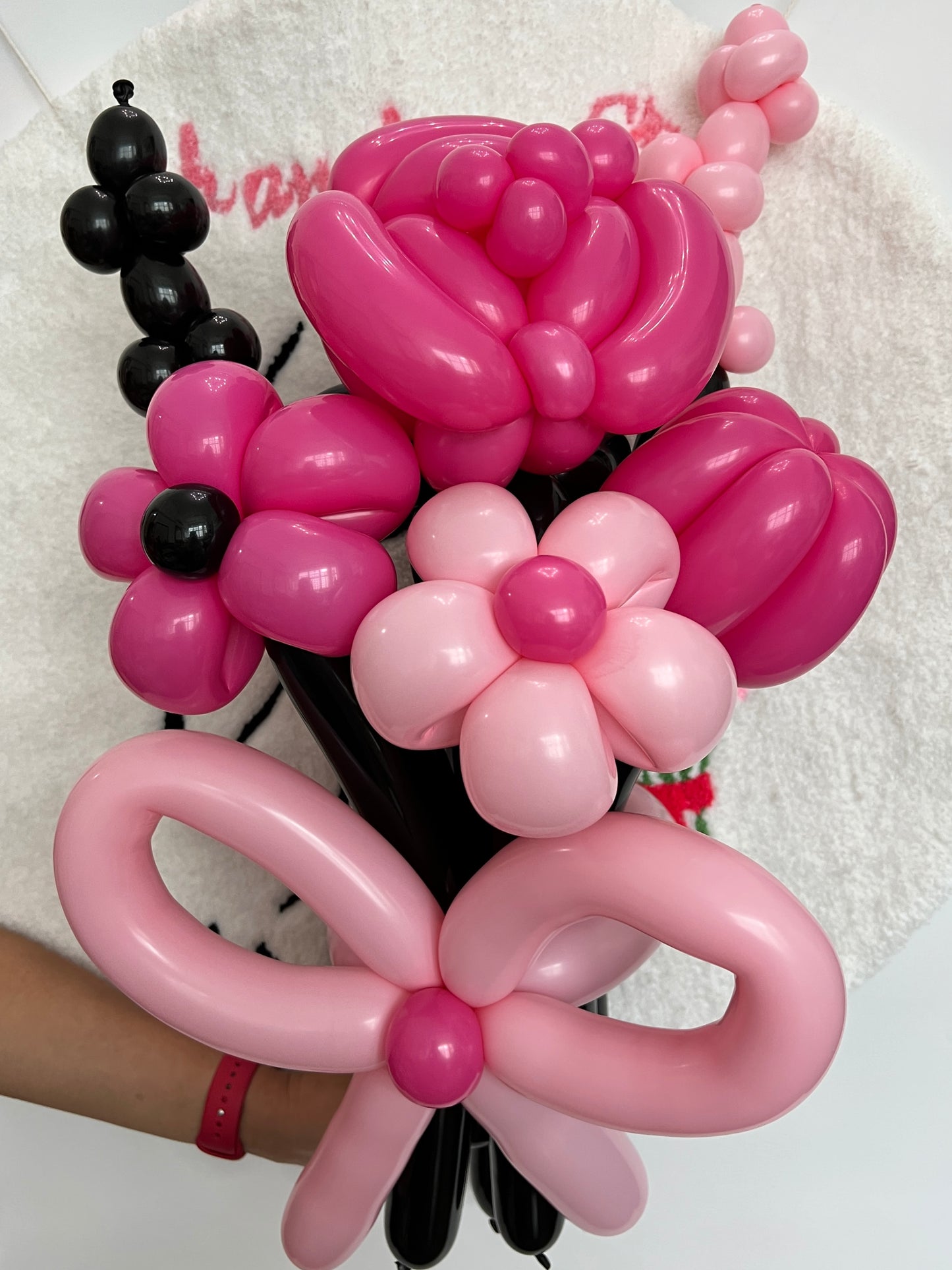 blackpink flower balloon bouquet 🖤✧˚ ༘ ⋆🩷