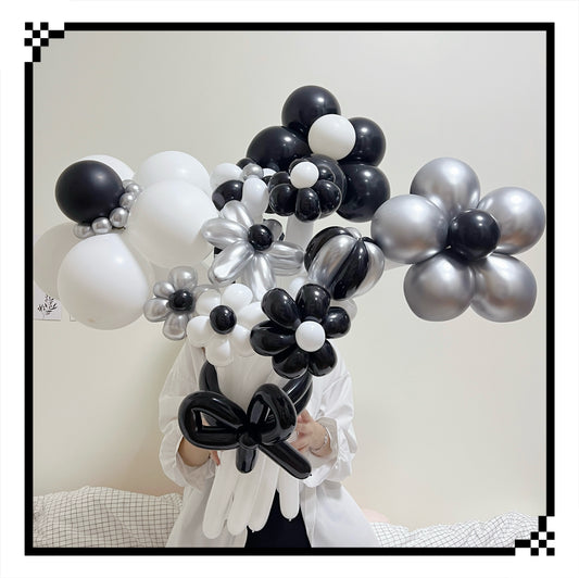 monochrome magic -  black & white flower balloon bouquet 🖤🤍₊˚✧ ﾟ.