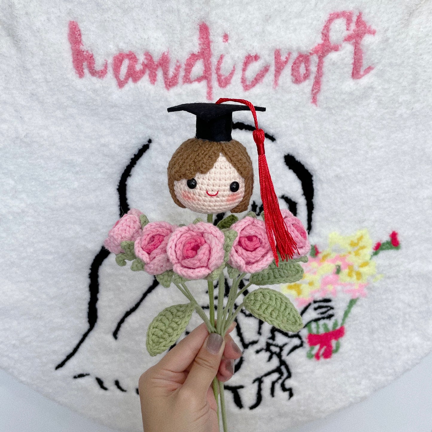 handicroft graduation flower bouquet grad & bloom girl with ombre pink flowers