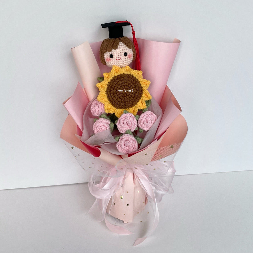 handicroft graduation flower bouquet grad & bloom light pink with sunflower