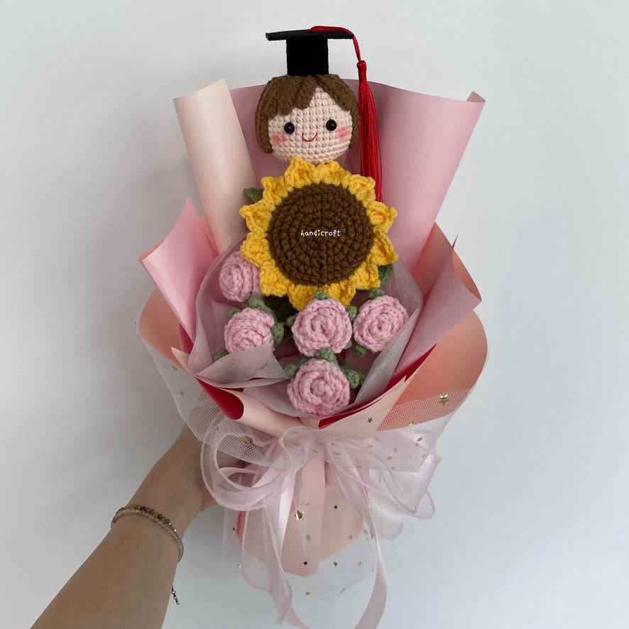 handicroft graduation flower bouquet grad & bloom light pink with sunflower