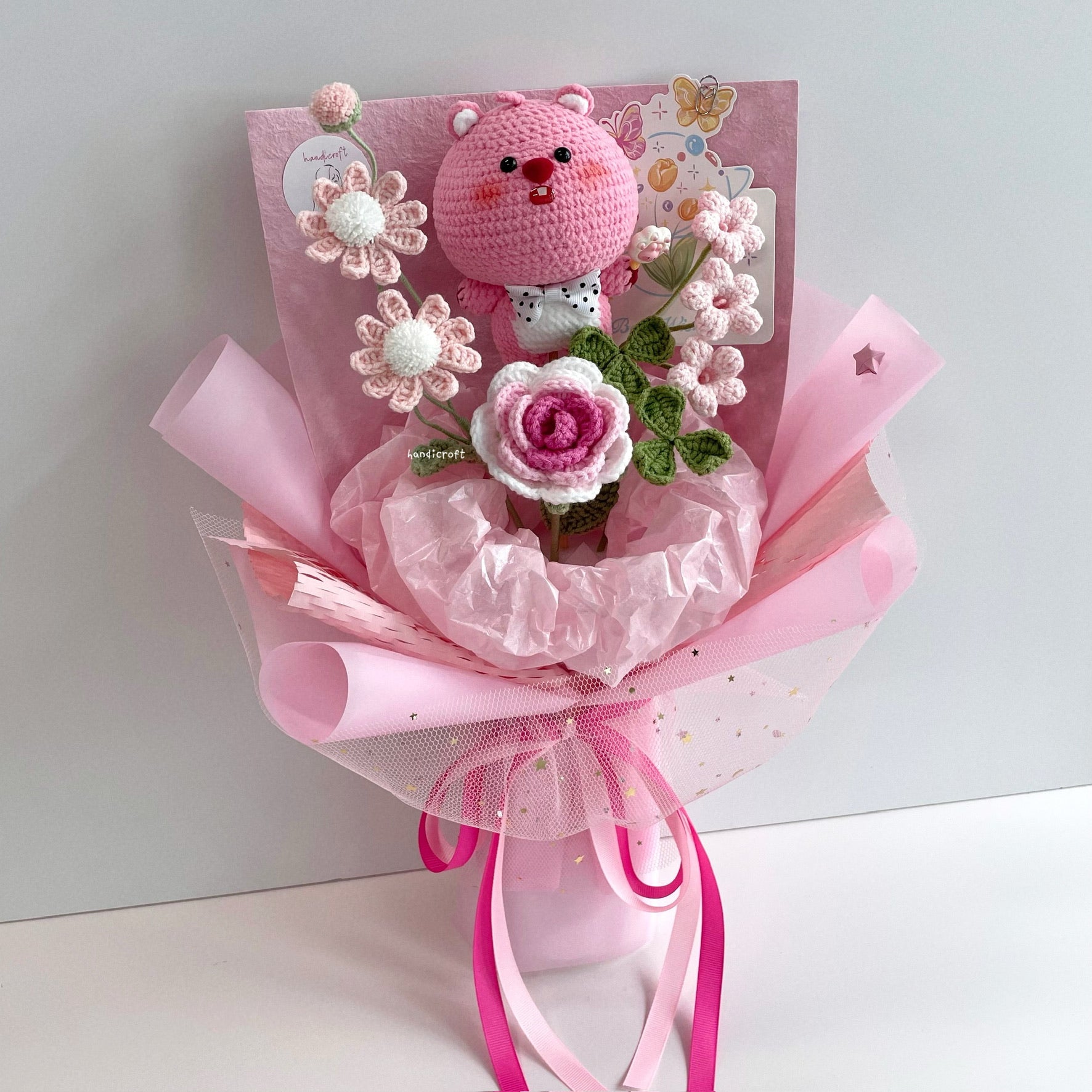 handicroft handmade crochet Pororo the Little Penguin loopy character flower bouquet loopy's big love pink