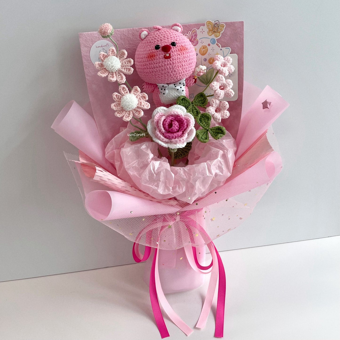 handicroft handmade crochet Pororo the Little Penguin loopy character flower bouquet loopy's big love pink