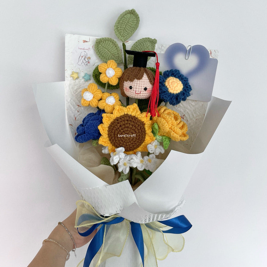 handicroft handmade crochet SIA SQ  Singapore Airlines Cabin Crew Graduation Ceremony graduation flower bouquet bloom above the clouds