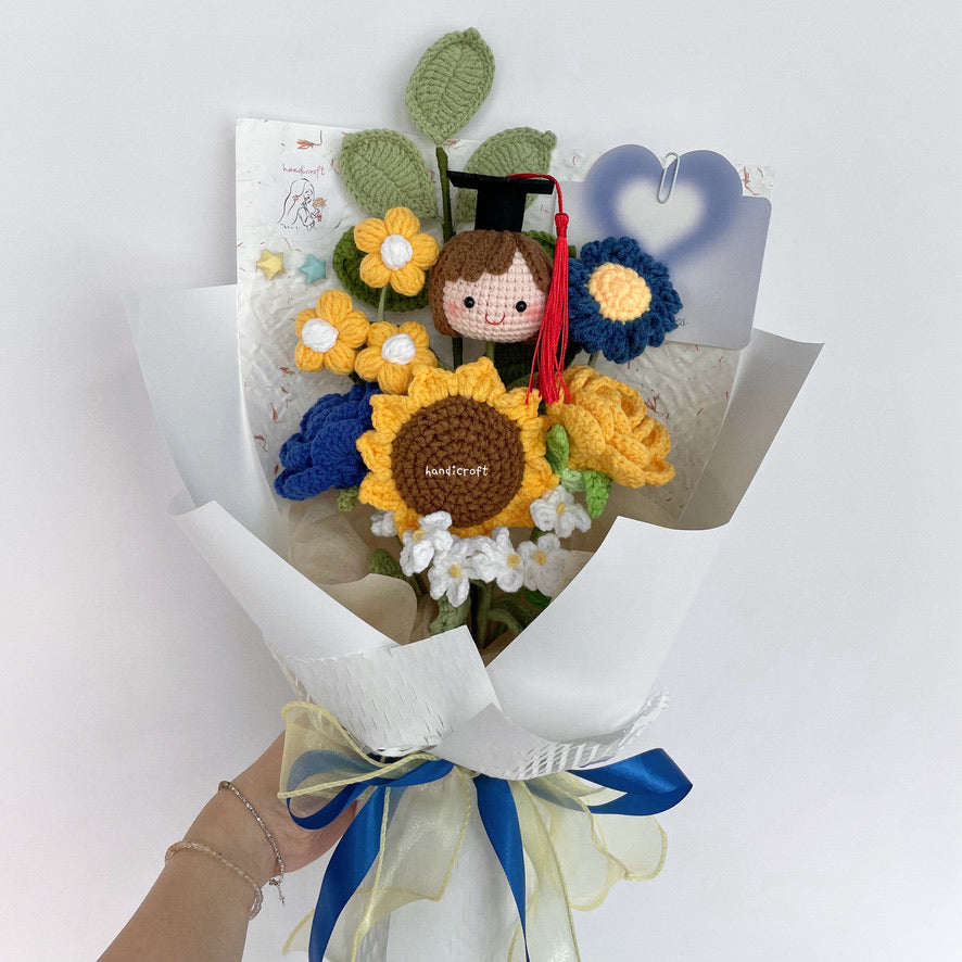 handicroft handmade crochet SIA SQ  Singapore Airlines Cabin Crew Graduation Ceremony graduation flower bouquet bloom above the clouds