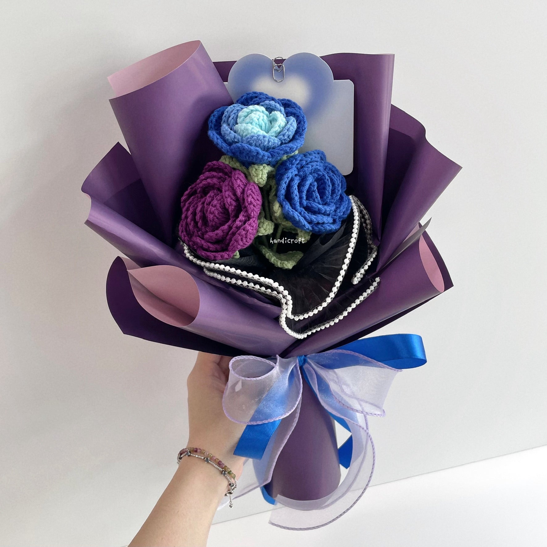 handicroft handmade crochet affordable dark purple & blue roses flower bouquet violet blueberry