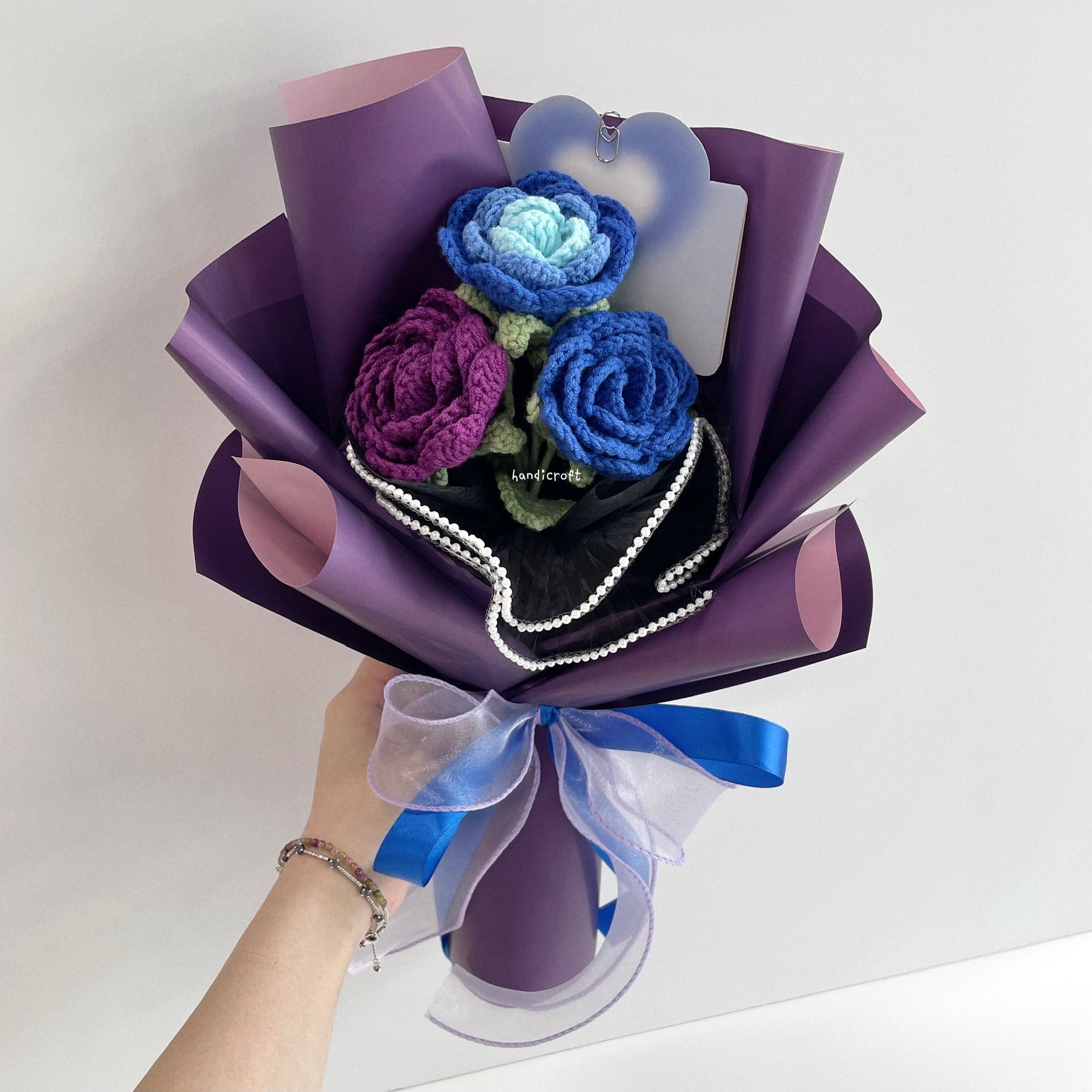 handicroft handmade crochet affordable dark purple & blue roses flower bouquet violet blueberry