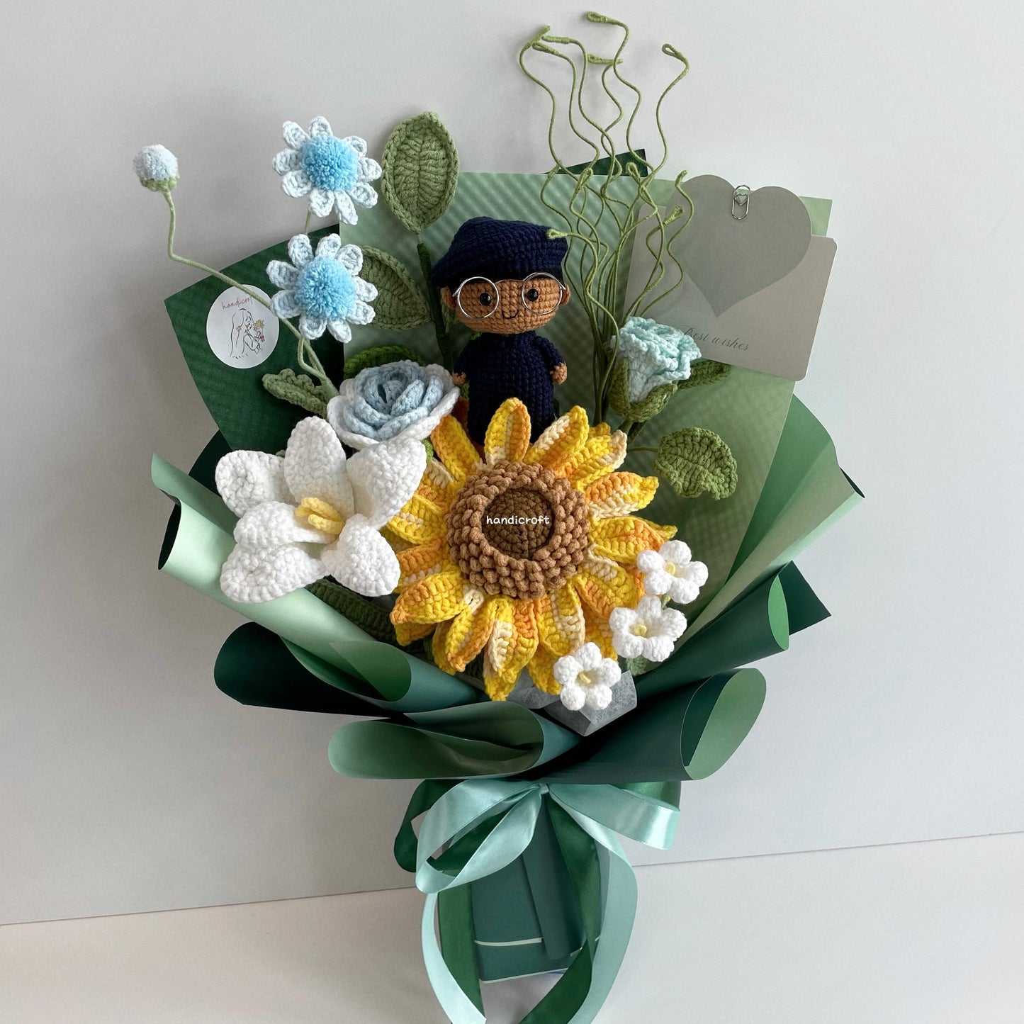 handicroft handmade crochet army soldier SCDF SPF flower bouquet POP ORD into the forest: protector skin shade #2