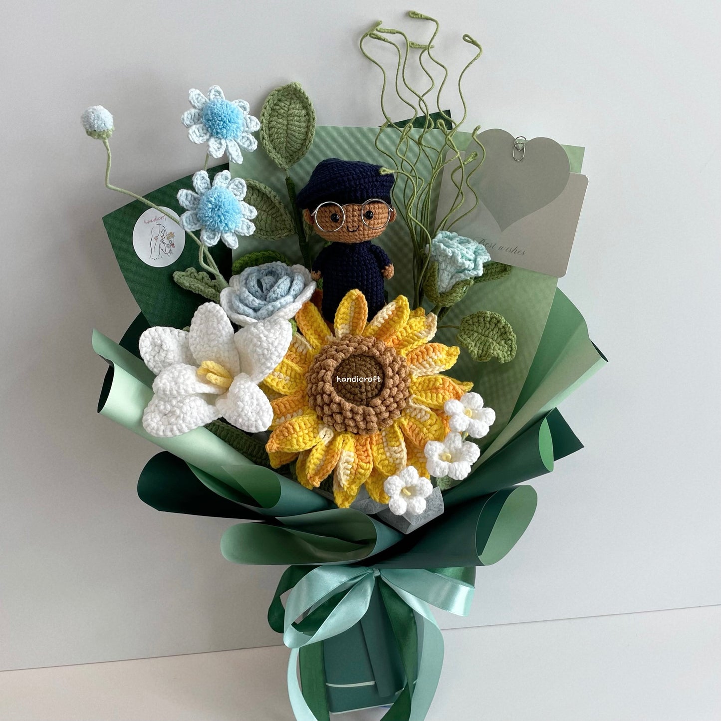 handicroft handmade crochet army soldier SCDF SPF flower bouquet POP ORD into the forest: protector skin shade #2