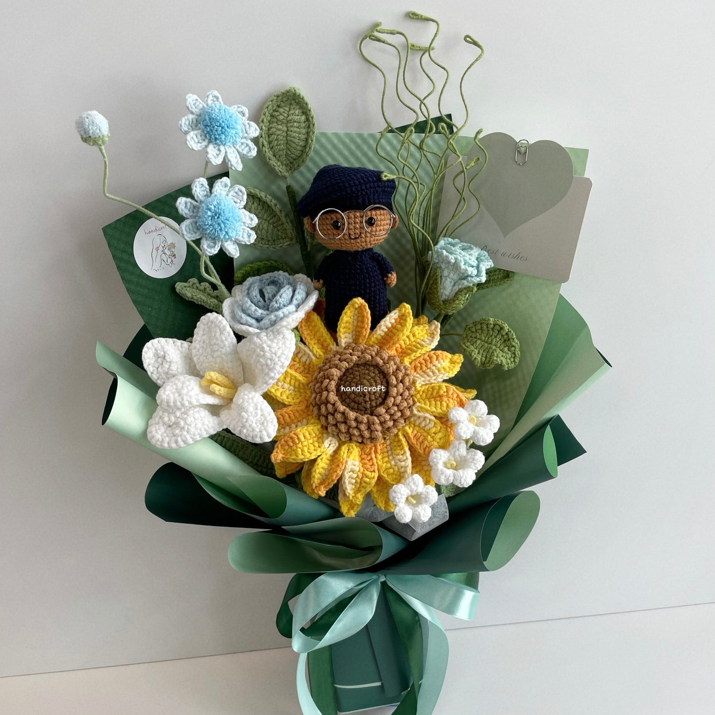 handicroft handmade crochet army soldier SCDF SPF flower bouquet POP ORD into the forest: protector skin shade #2