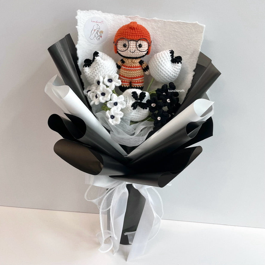 handicroft handmade crochet army soldier monochrome flower bouquet SCDF firefighter suit soldiering through time: responder