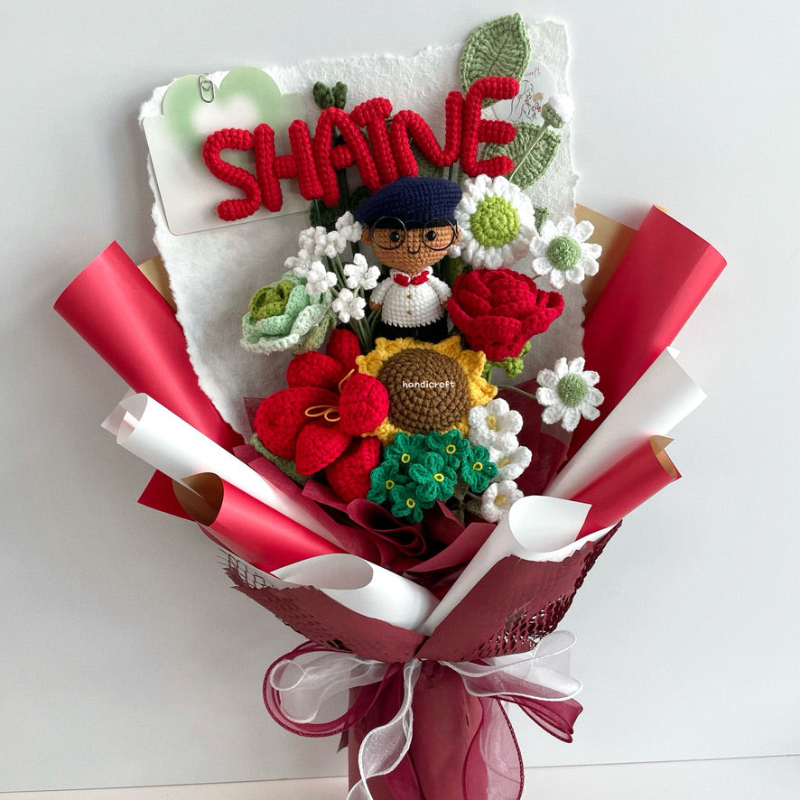 handicroft handmade crochet army soldier series flower bouquet ORD in pride & purpose navy blue beret skin shade #2