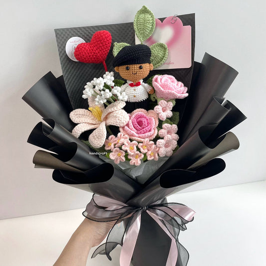 handicroft handmade crochet army soldier series flower bouquet ORD mission: blush black beret skin shade #2