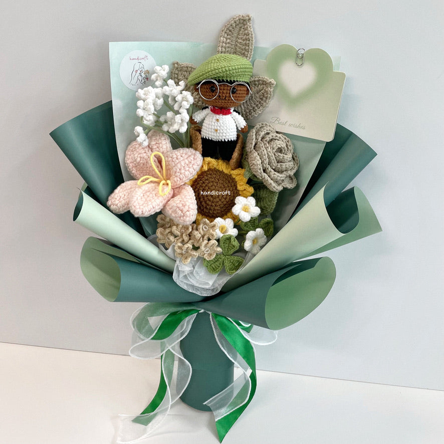 handicroft handmade crochet army soldier series flower bouquet ORD through it all skin shade #3 milk tea flowers green wrapping