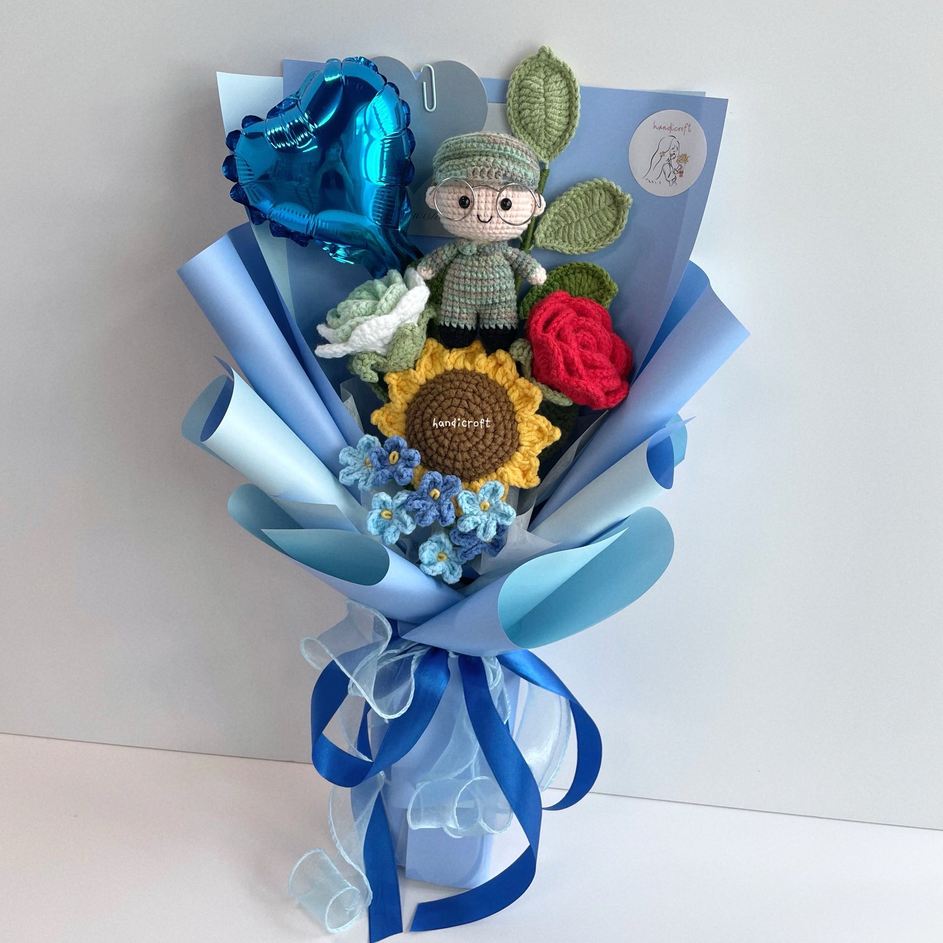 handicroft handmade crochet army soldier series flower bouquet POP honour in bloom blue