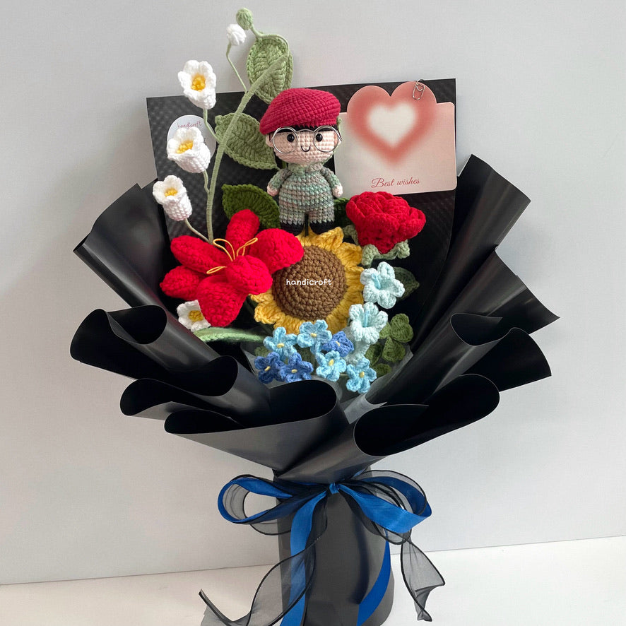 handicroft handmade crochet army soldier series flower bouquet POP minecraft-inspired pixel soldier skin shade #1 red beret