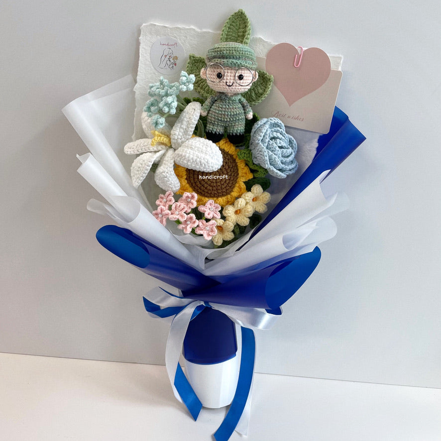 handicroft handmade crochet army soldier series flower bouquet POP pastel oath of honour
