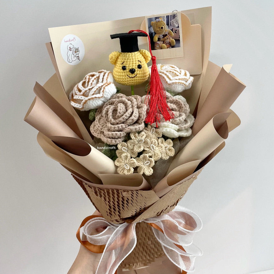handicroft handmade crochet bear flower bouquet hunny latte