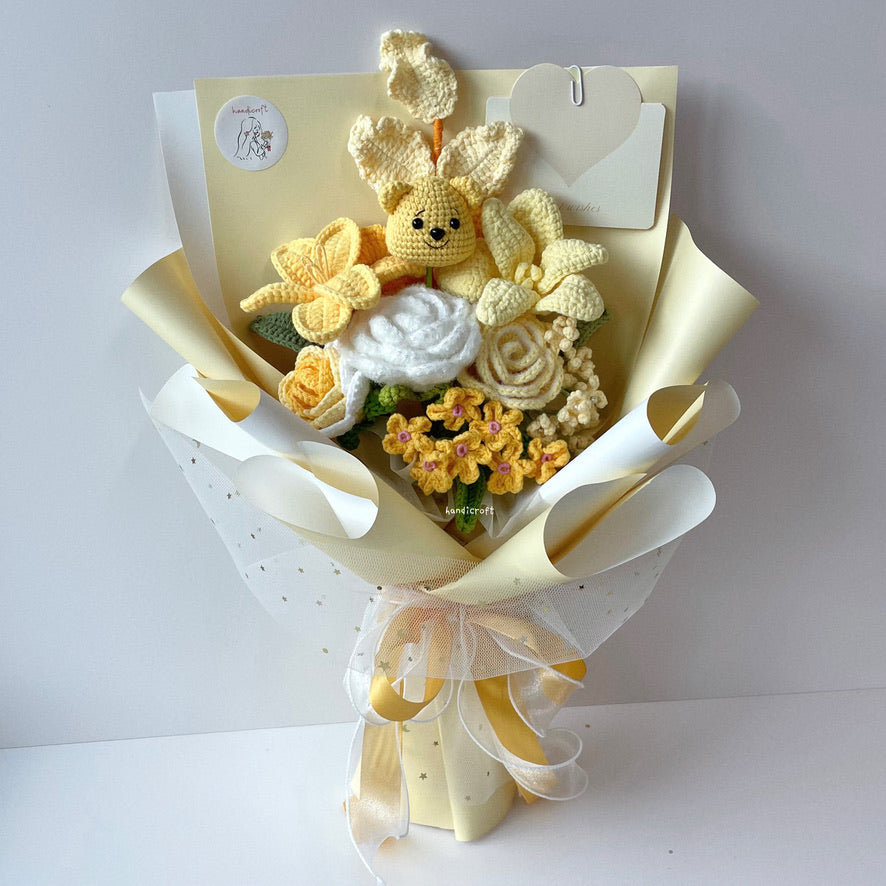 handicroft handmade crochet bear graduation flower bouquet pot of sunshine yellow