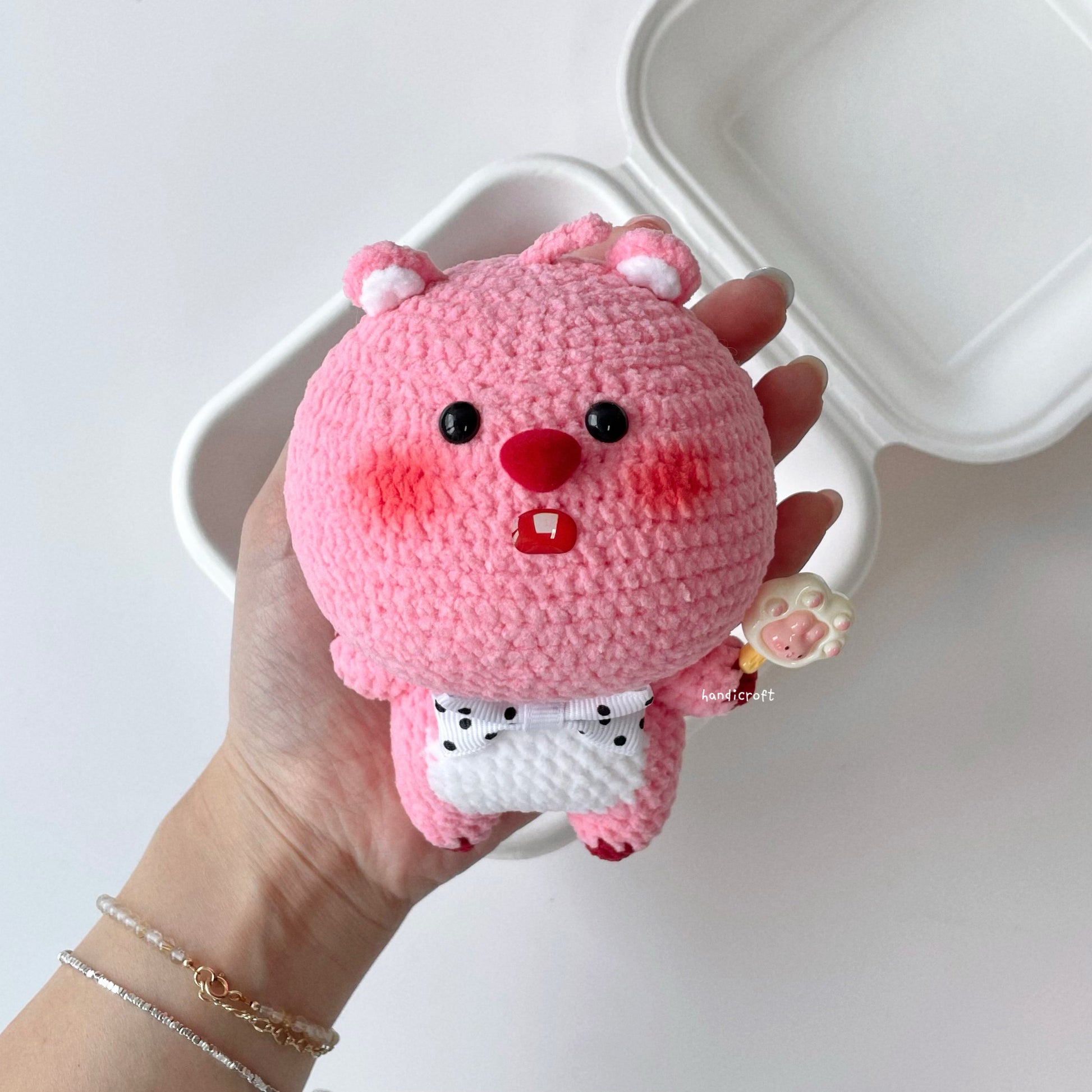 handicroft handmade crochet big head character amigurumi plushie loopy