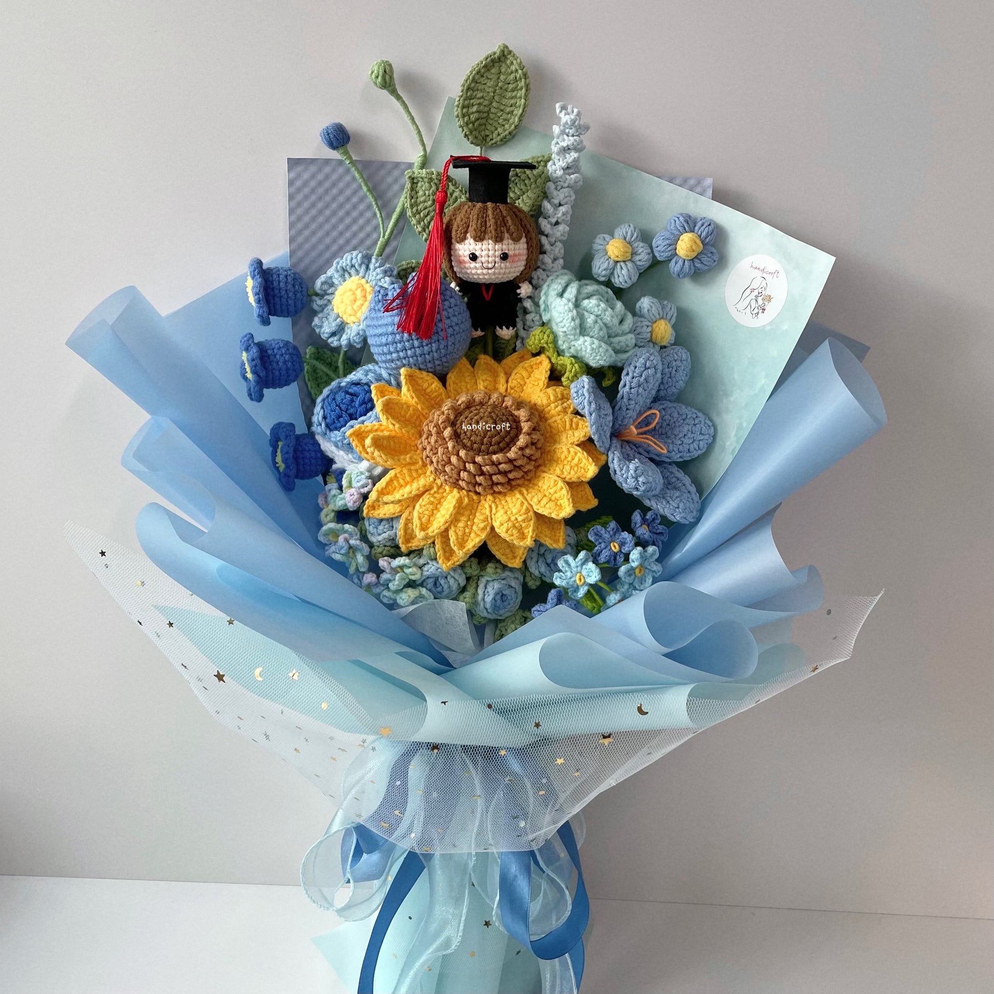 handicroft handmade crochet blue graduation flower bouquet waves & wind