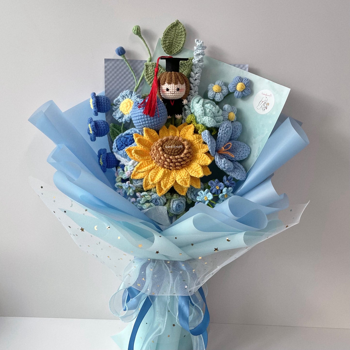 handicroft handmade crochet blue graduation flower bouquet waves & wind
