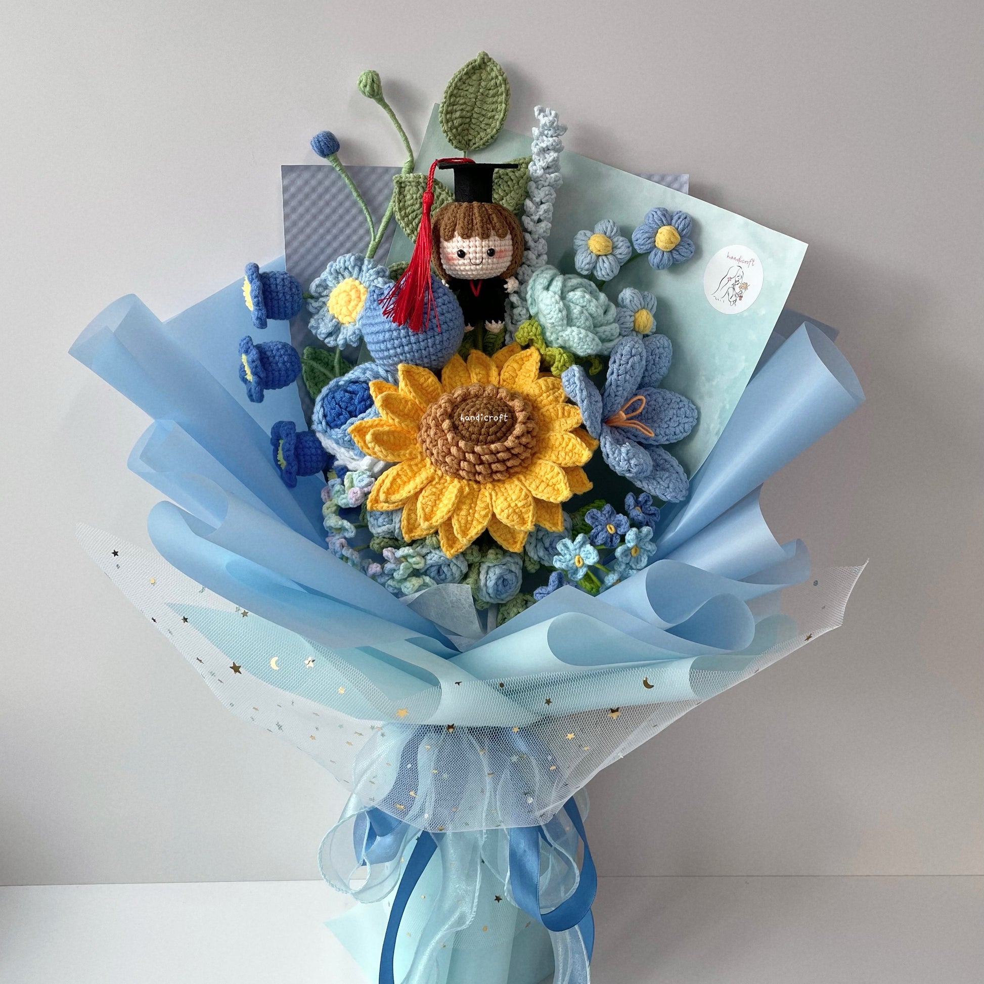 handicroft handmade crochet blue graduation flower bouquet waves & wind