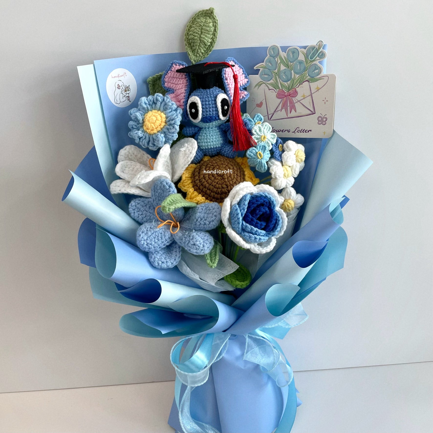 handicroft handmade crochet blue stitch flower bouquet tides of aloha