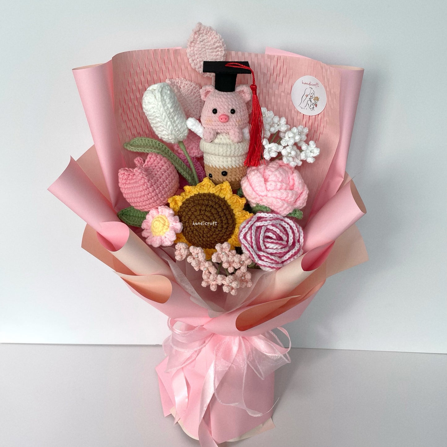handicroft handmade crochet bubble tea pig flower bouquet piggy's pearls & petals