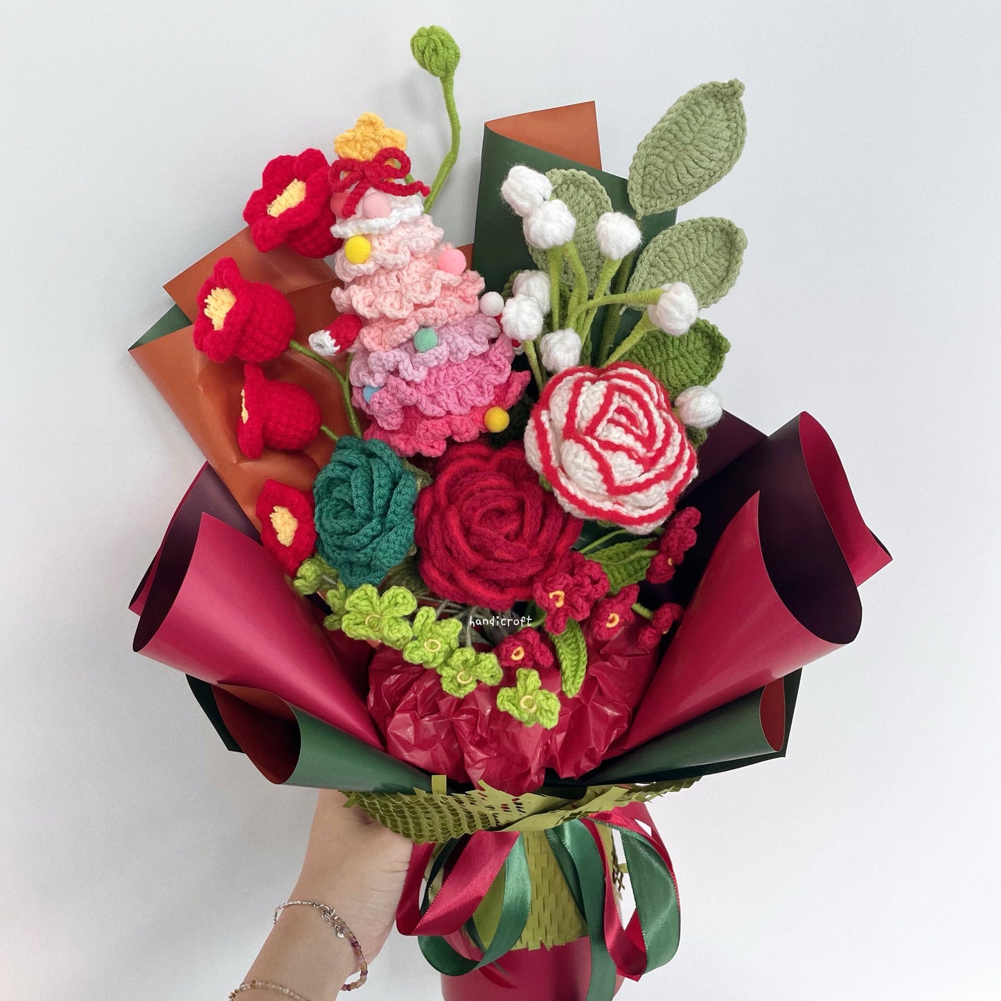 handicroft handmade crochet christmas special flower bouquet merry & festive