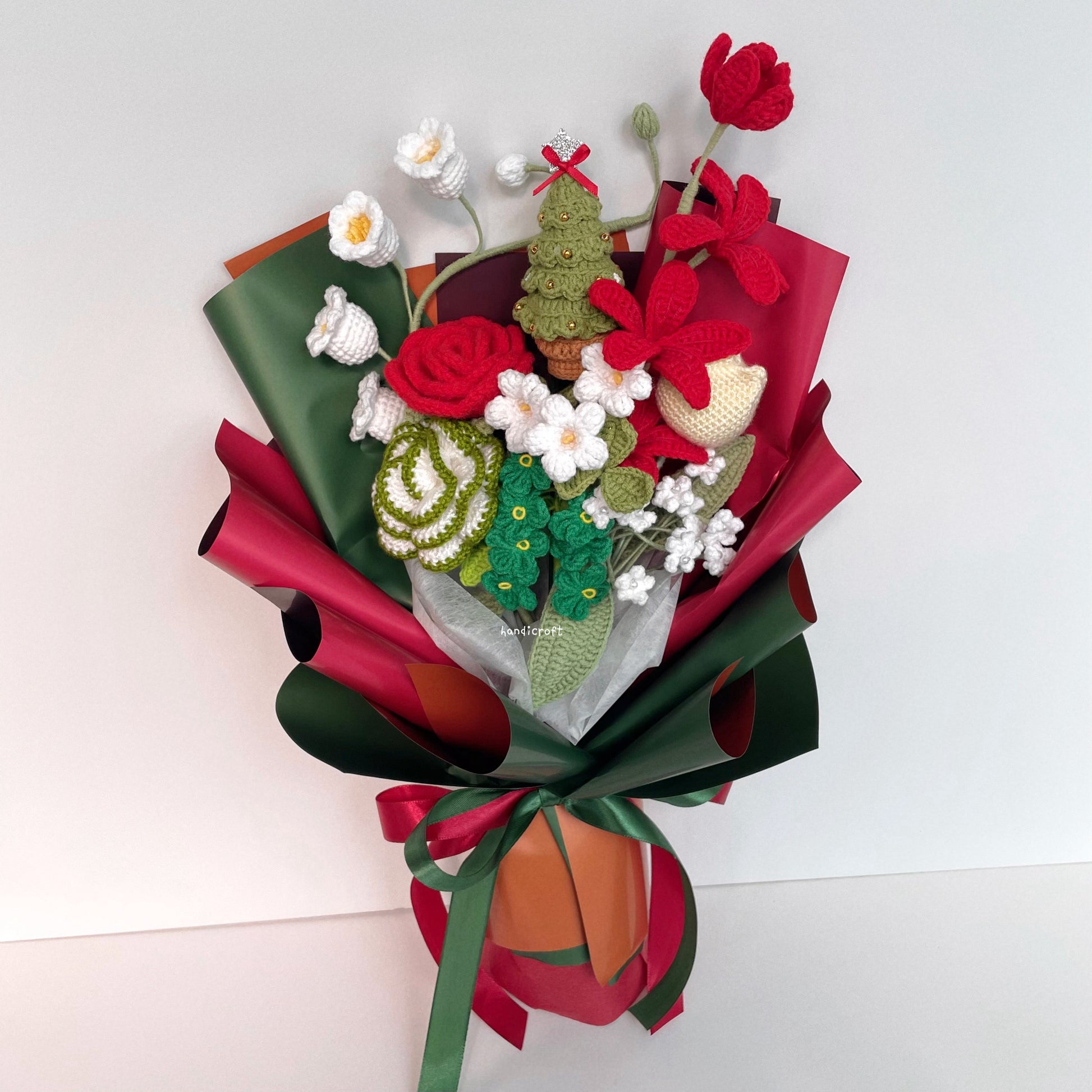 handicroft handmade crochet christmas special flower bouquet merry & frosty