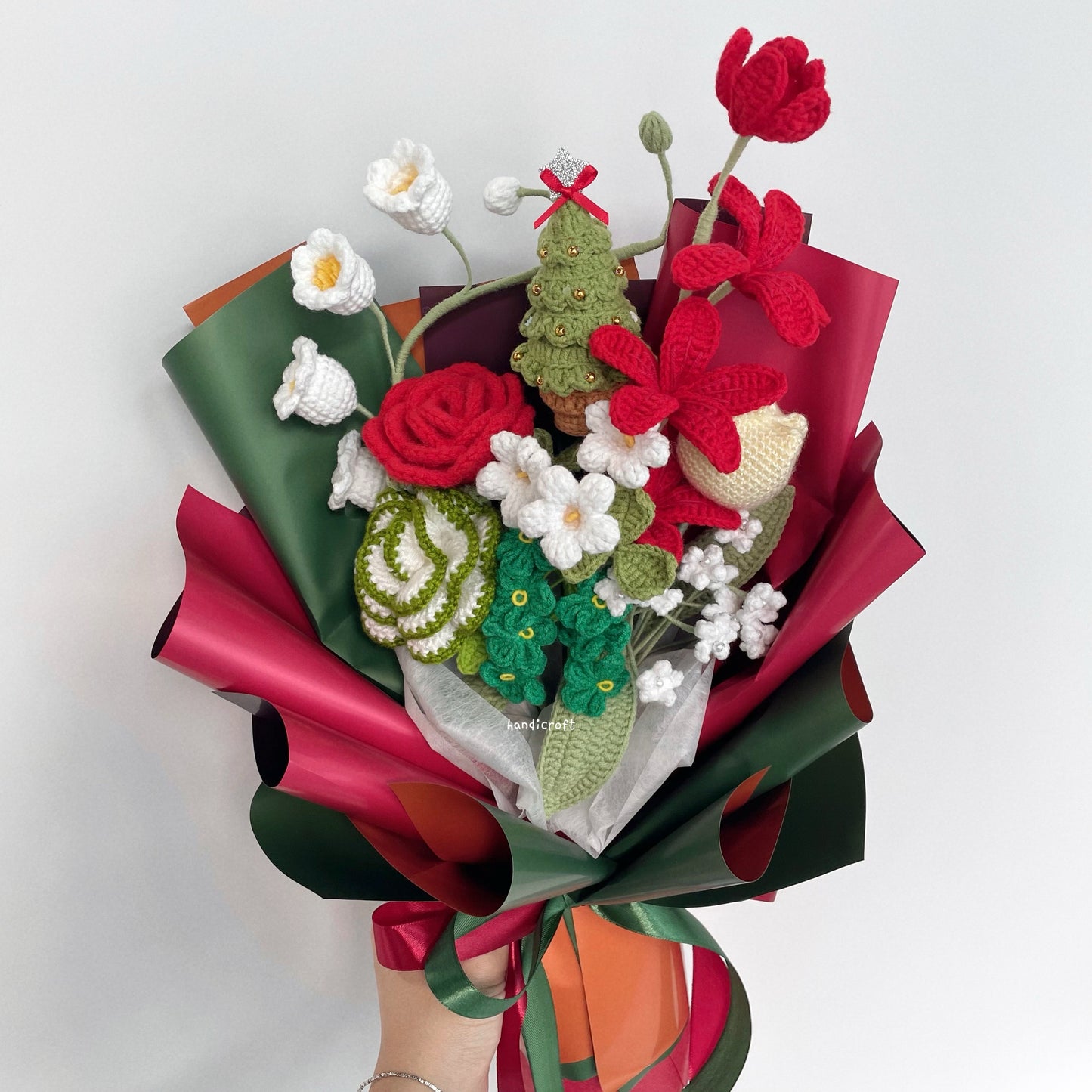 handicroft handmade crochet christmas special flower bouquet merry & frosty
