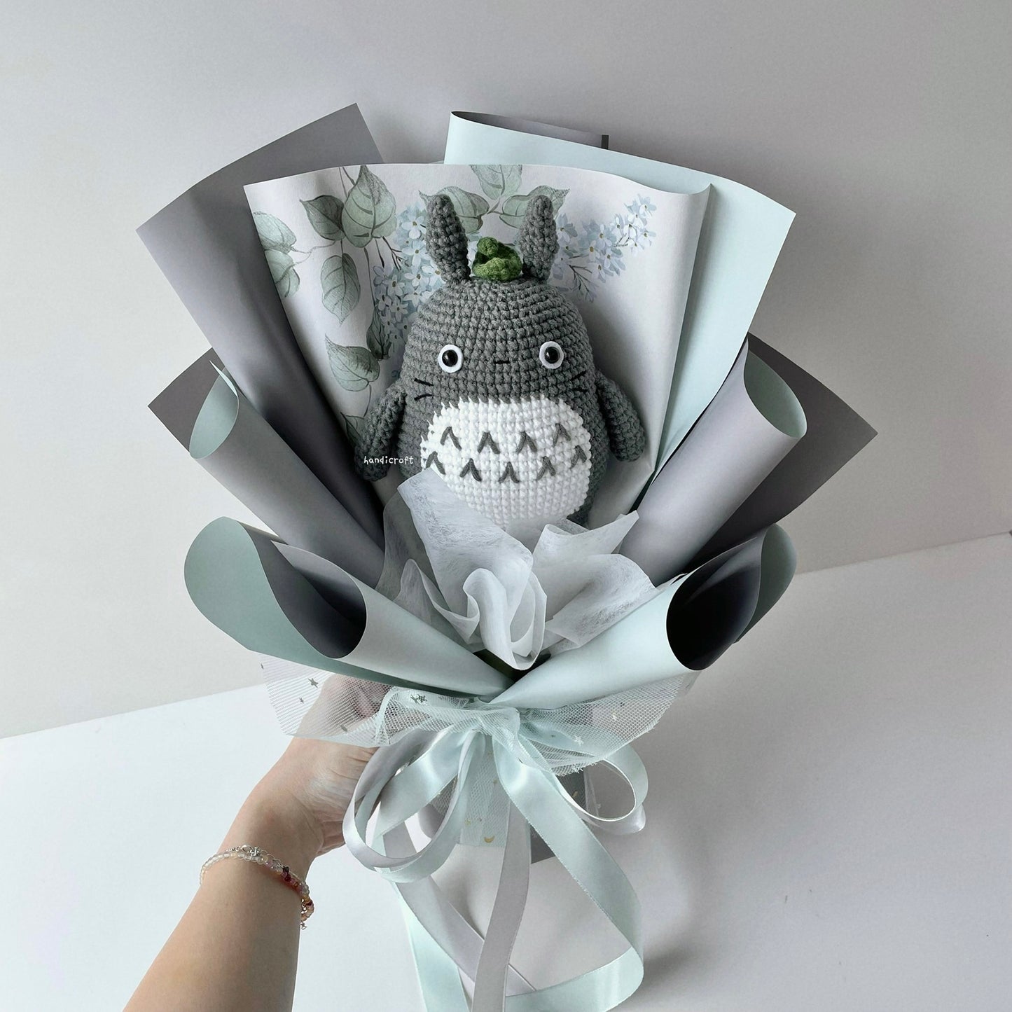 handicroft handmade crochet chubby studio ghibli totoro flower bouquet