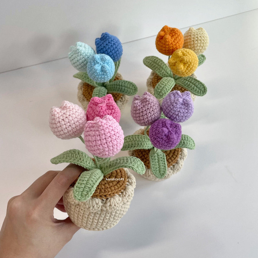 handicroft handmade crochet chubby tulip potted plant flower pot 4 colours