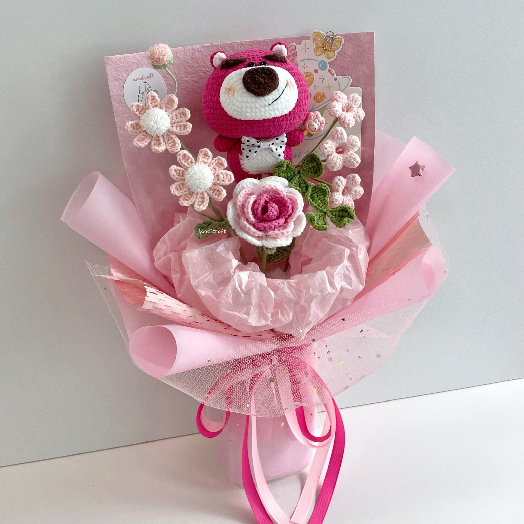 handicroft handmade crochet disney strawberry lotso bear character flower bouquet lotso's big love pink